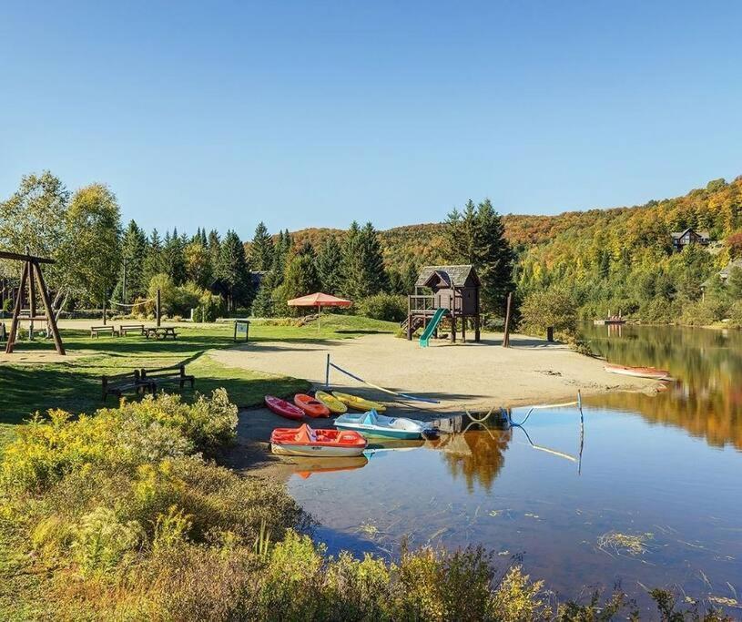 Вілла Luxurious Scandinavian Golf Chalet With Private Spa Saint-Faustin Екстер'єр фото